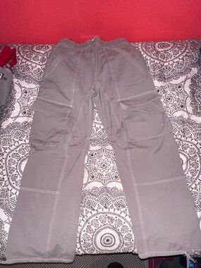 Zara Gray Cargo Pants - Versatile Everyday Wear